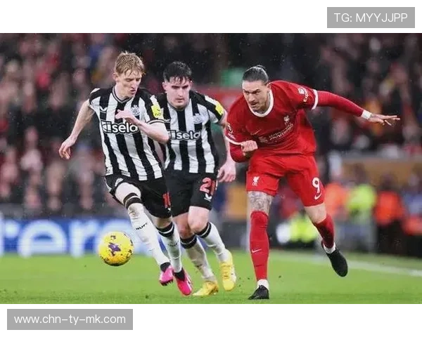 英超圣诞赛程公布:密集比赛考验各队阵容深度 英超圣诞赛程公布:密集比赛考验各队阵容深度